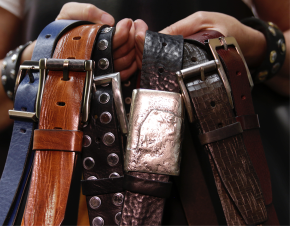 source apparel Italian leather belts 